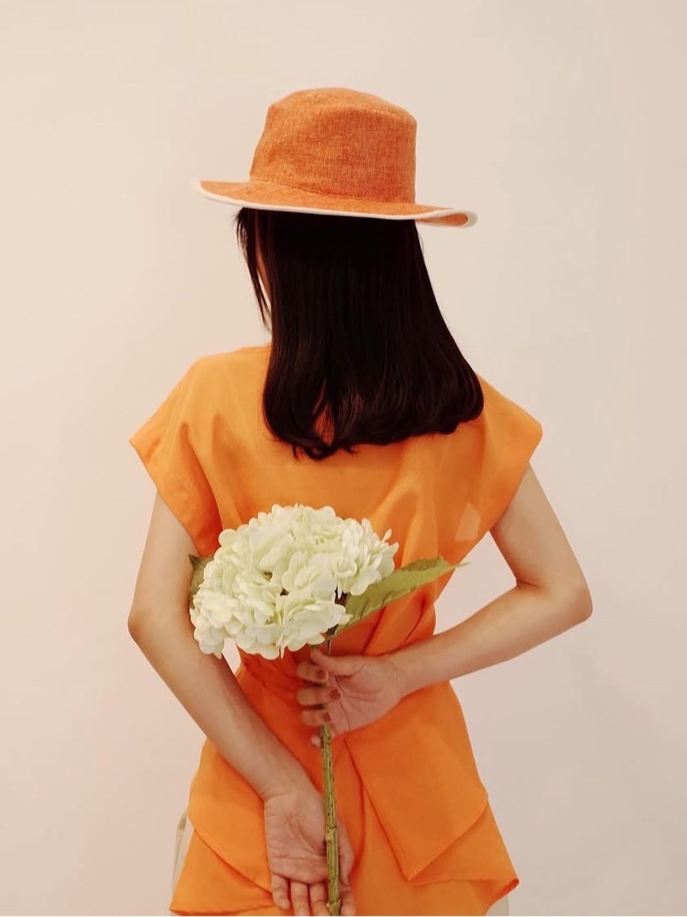 Bright Orange Summer Top with Matching Straw Hat Yang Han